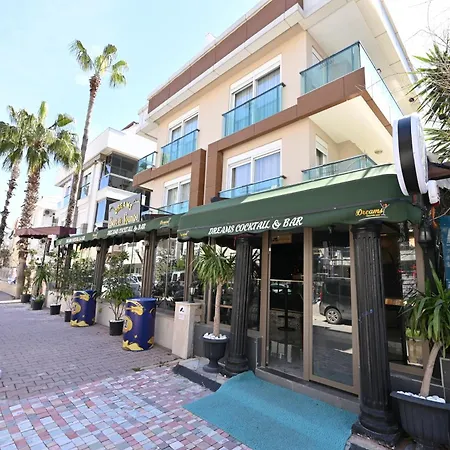 Dreams Suite Hotel